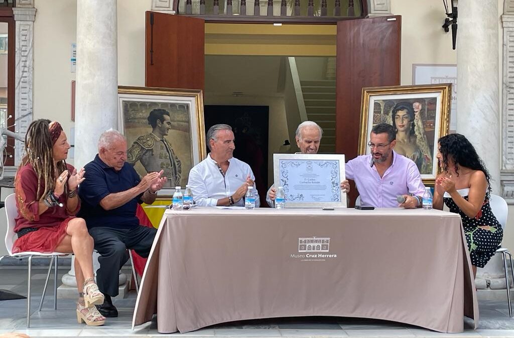 El alcalde manifiesta su pésame por el fallecimiento del torero linense Carlos Corbacho