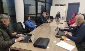 El alcalde reúne a parte de su equipo de gobierno para coordinar las restricciones de agua previstas a partir del miércoles