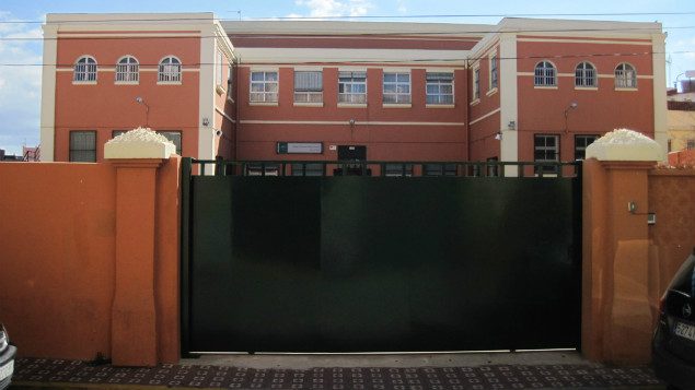 Una avería eléctrica en el colegio Buenos Aires obliga a suspender las clases en el reinicio del tercer trimestre del curso escolar