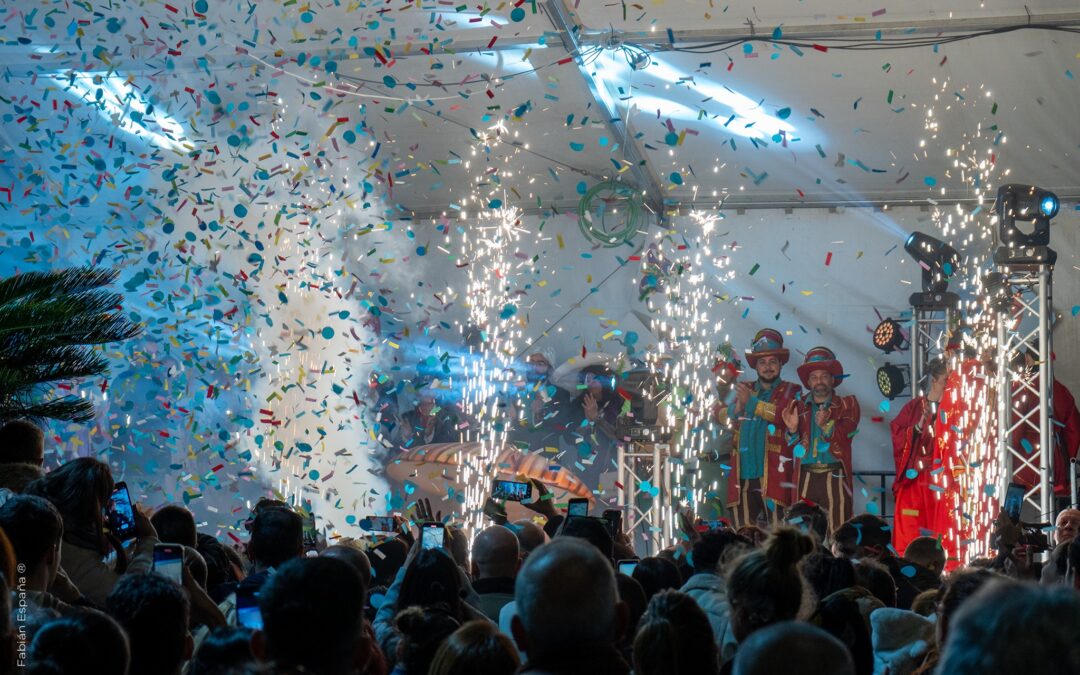 El alcalde destaca el extraordinario ambiente vivido en Carnaval y su impacto positivo para los sectores económicos de la ciudad
