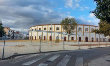 Técnicos de la Junta de Andalucía recepcionan la primera fase de obras del proyecto ´Ciudad Amable´ en La Velada