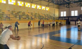 Deportes formaliza un contrato de servicios para la continuidad del programa de actividades deportivas para mayores