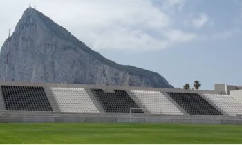 Balona juega hoy a las 17.00