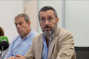 El alcalde convoca mañana a todas las entidades de la ciudad para preparar la Marcha por La Línea del 25 de octubre